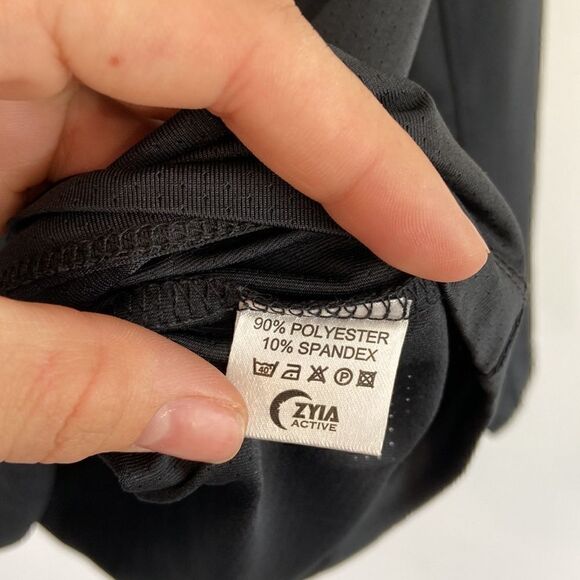 ZYIA 1/4 Zipper Pullover In Black Size M - Picture 5 of 6
